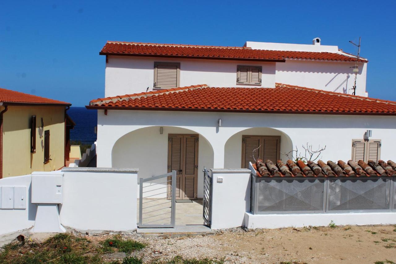 Alba Stupendo Appartamento In Villa Fronte Mare - Golfo Dell'Asinara - Internet Free Valledoria  Extérieur photo